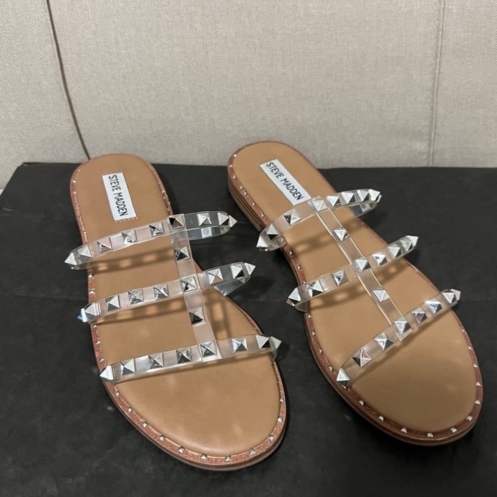 Steve Madden Clear Studded Sandals Size 9 Averill